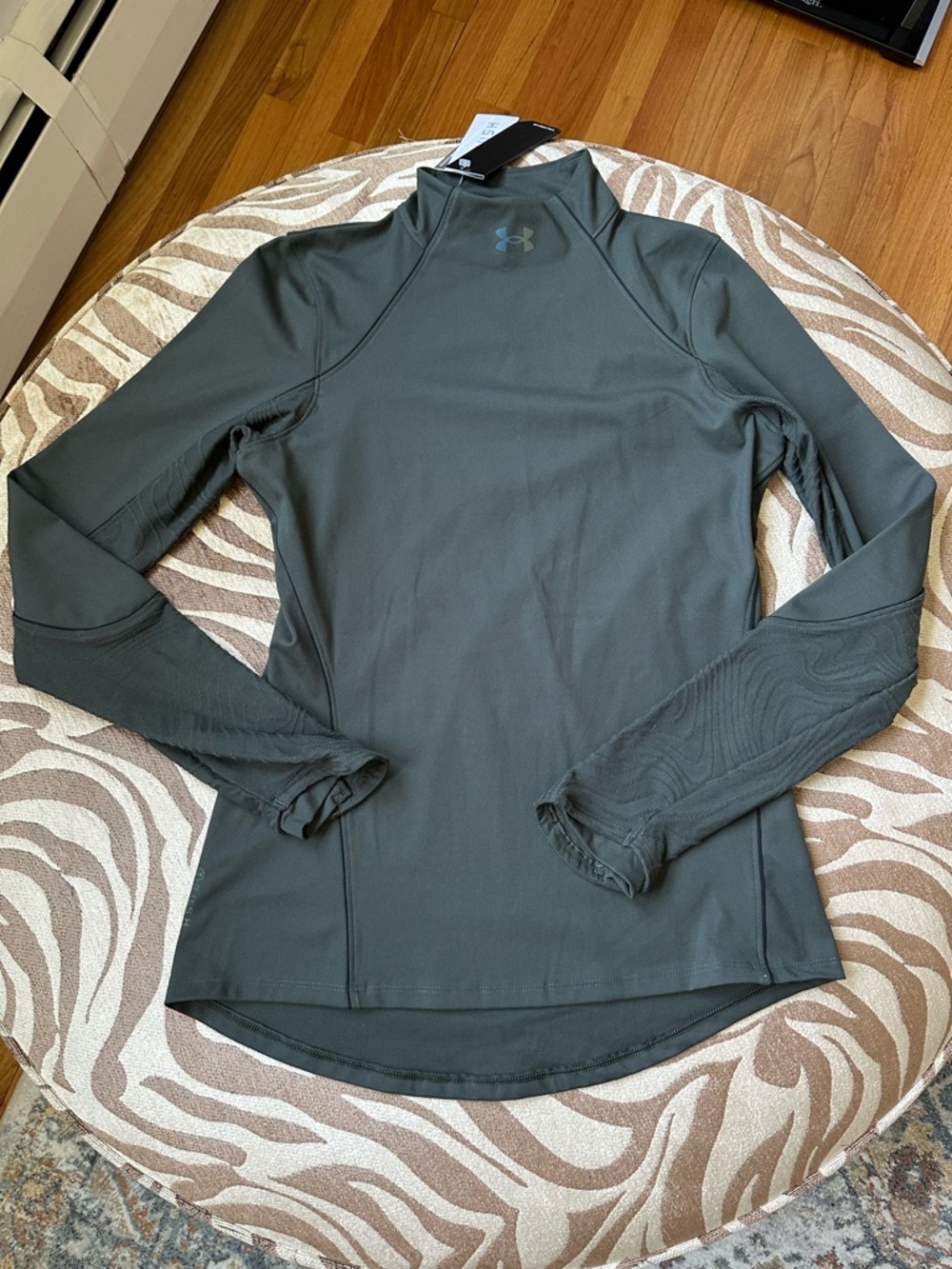✨NWT✨ Under Armour Women's Long-Sleeve Mock Neck Top - Olive Green/grey